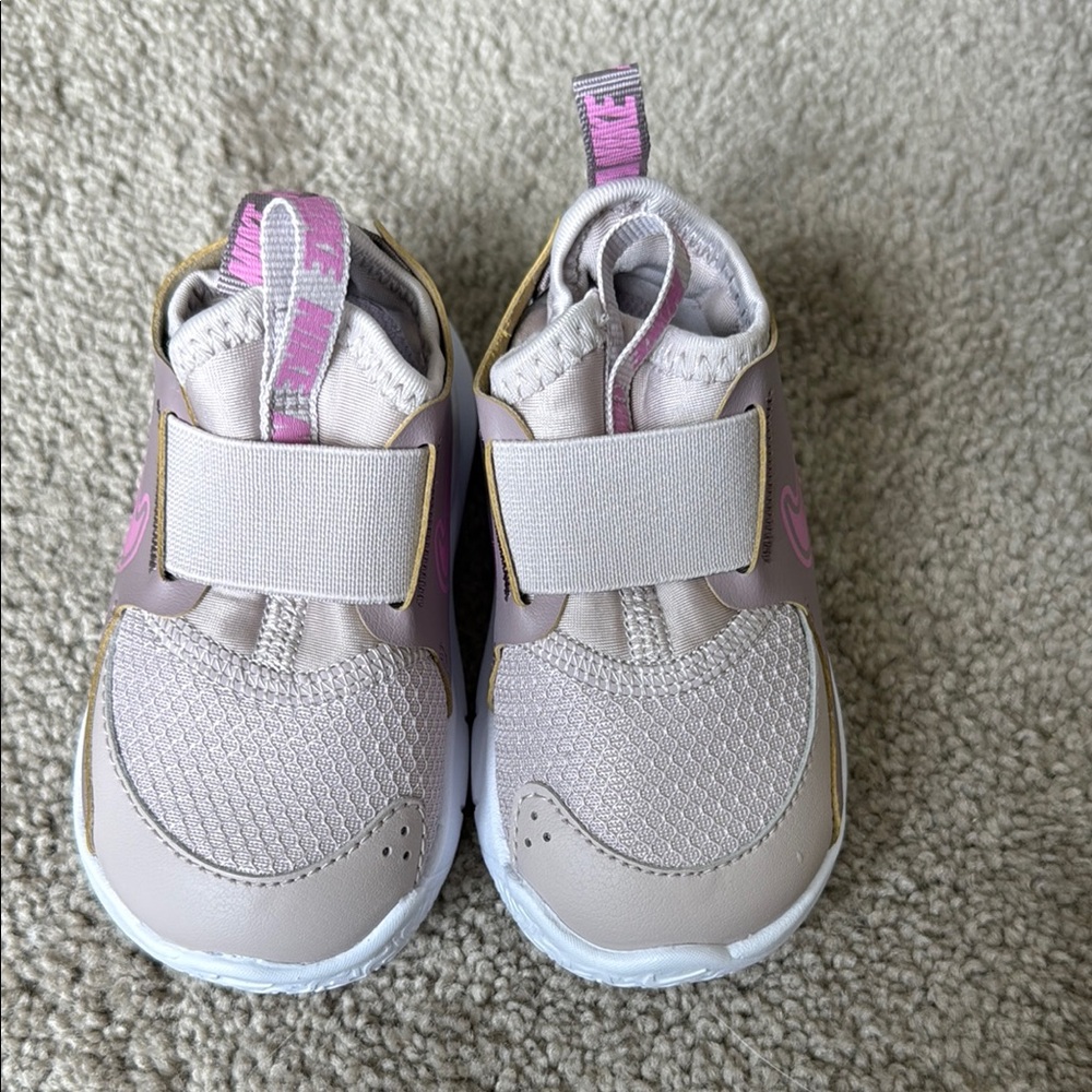 Toddler Nike Pink and Cream Tennis Shoes